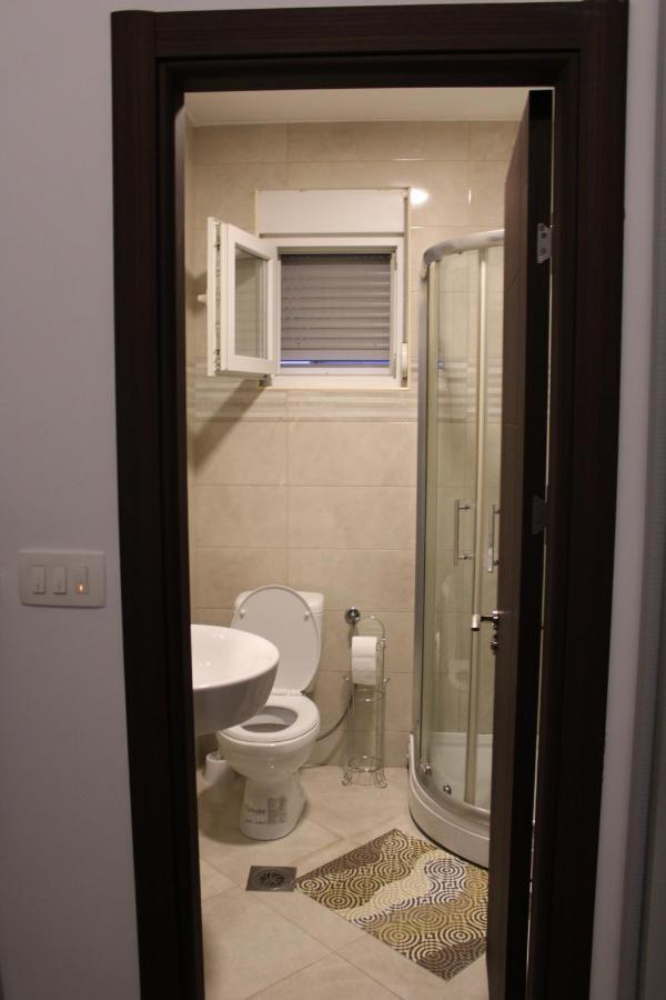 Delta Studio Apartman ポドゴリツァ エクステリア 写真